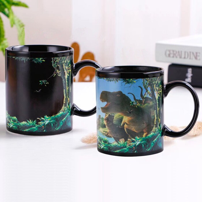 C8095B-087DN Color Changing Sensitive Funny Mug 11oz Ceramic Heated Coffee Mug of Novelty Dino Design Mug Black